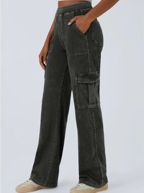 New! Halara Flex Mid Rise Pockets Straight Leg Casual Cargo Jeans size S